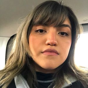 Meet your Posher, Bianca